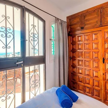 Fuer 4 Personen Ca 90 Qm In Nerja, Andalusien Costa Del Sol Apartment *