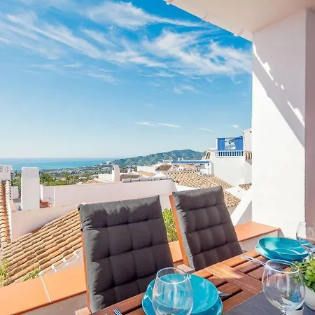 Fuer 4 Personen Ca 90 Qm In Nerja, Andalusien Costa Del Sol نيرخا